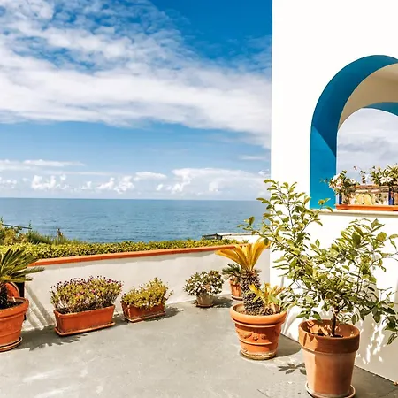 Cava Dell'isola Forio di Ischia